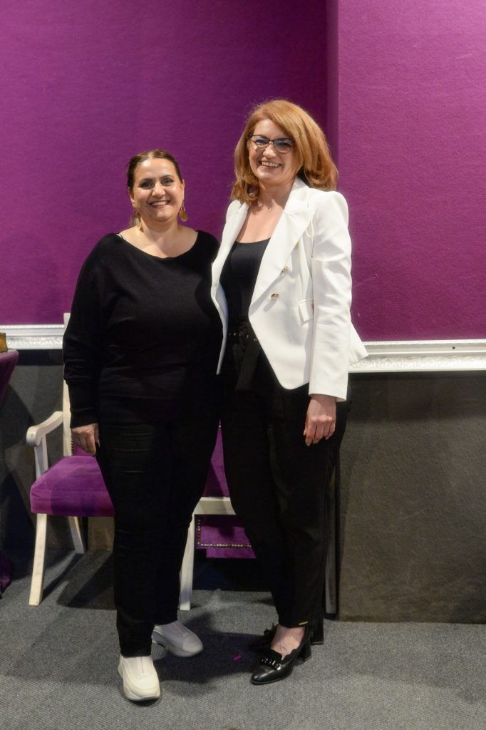 93db016d-6187-405a-822e-58cb1cae6923