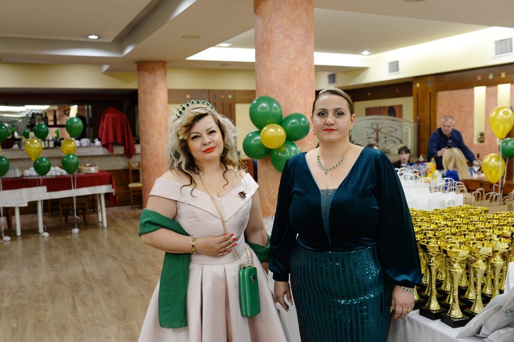 e6475716-6012-49de-bd31-3b33216d8442