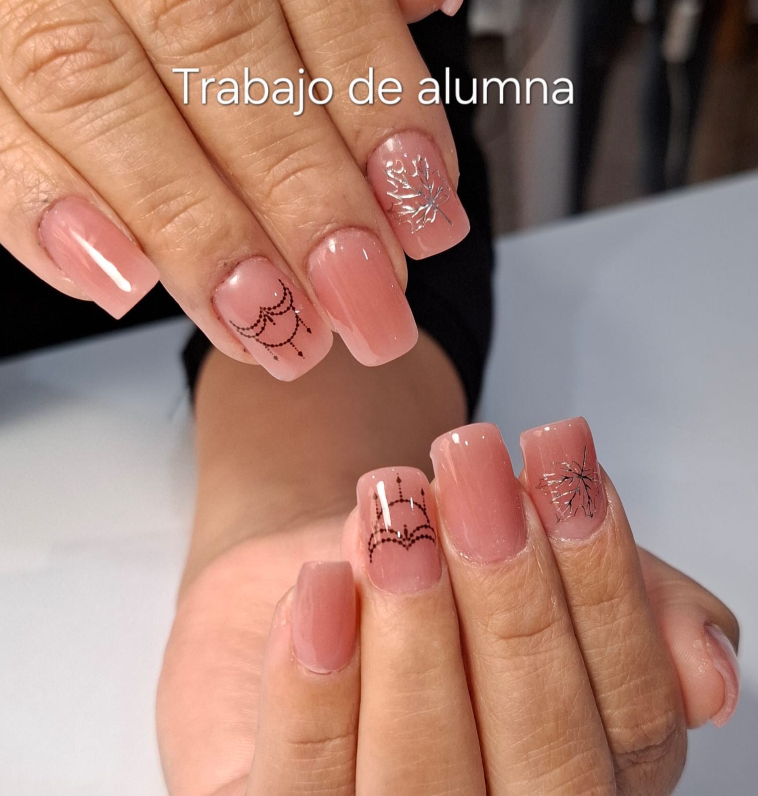 Técnico en Uñas Esculpidas y Decoración convocatoria septiembre - Imagen 6