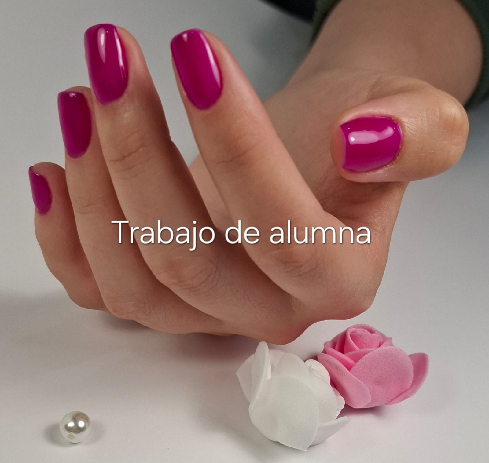 Técnico en Uñas Esculpidas y Decoración convocatoria septiembre - Imagen 3